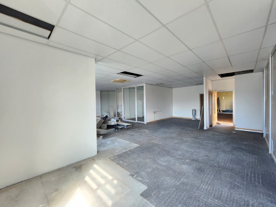 To Let commercial Property for Rent in Somerset West Western Cape